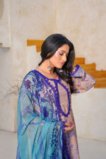 Load image into Gallery viewer, Aurora Lawn