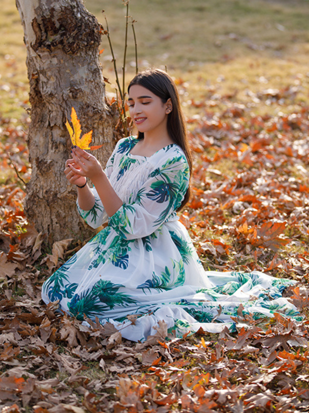 Palm Whisper - Hareem Fatima Online