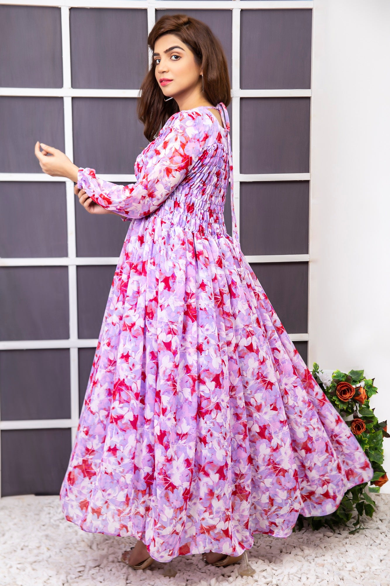 Elegant 13