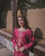 Load image into Gallery viewer, Magenta Heritage Embroidered Kurta Set