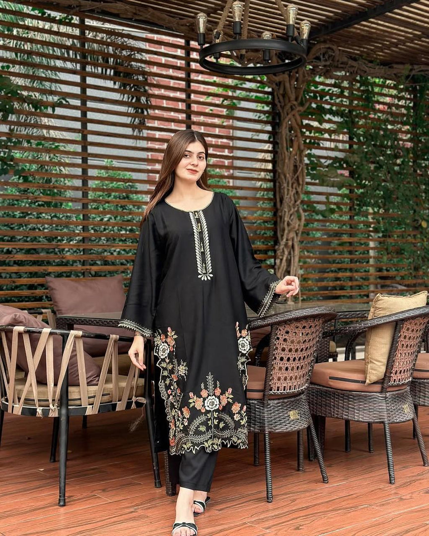 LIA LAWN EMB CUTWORK