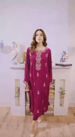 Load and play video in Gallery viewer, Magenta Heritage Embroidered Kurta Set